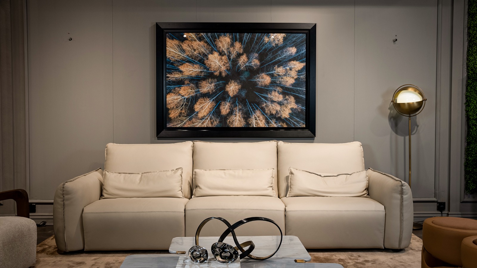 Kit And Kaboodle Luxury Furniture